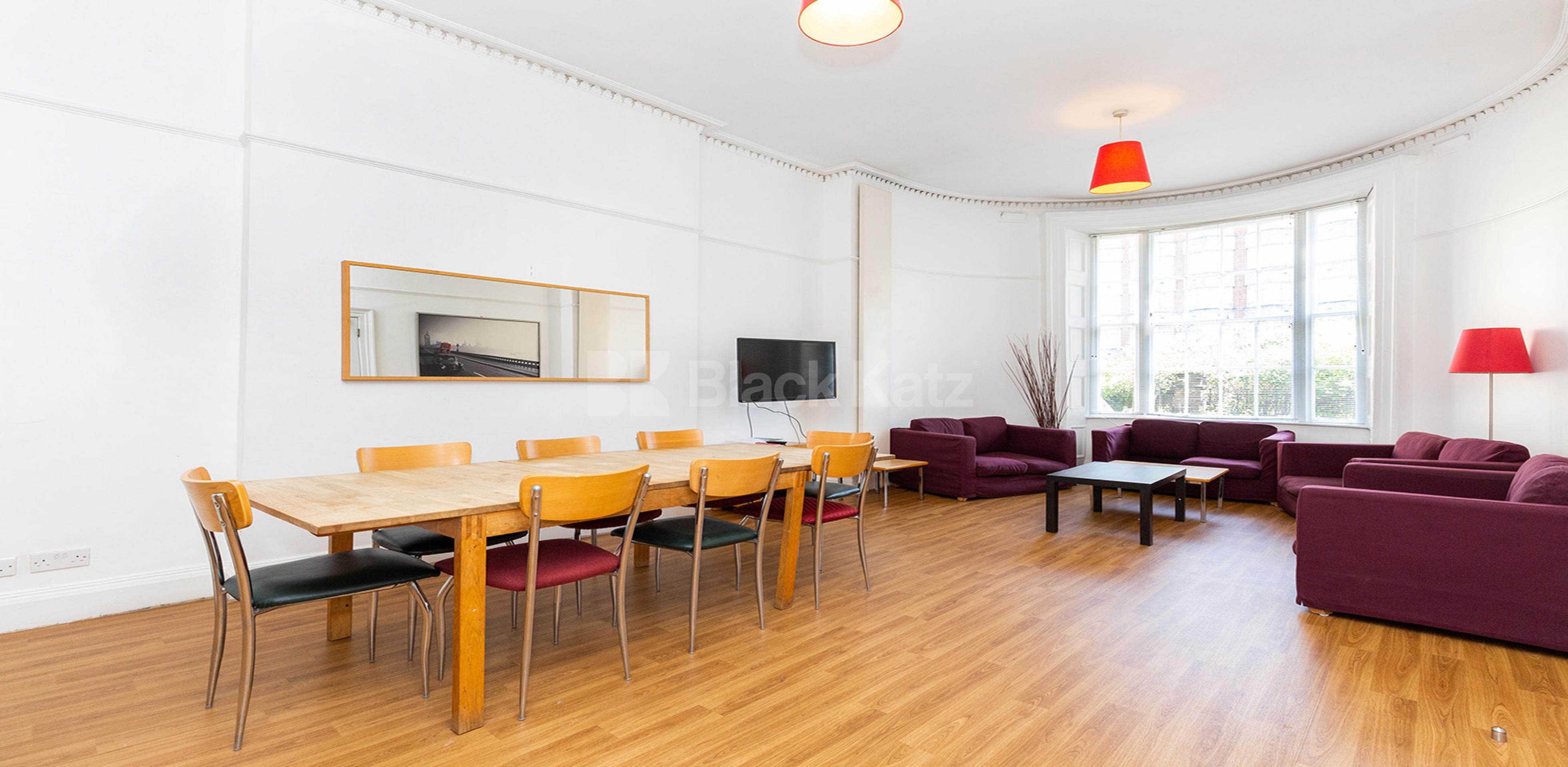 			HUGE 5 BED IN WC1!, 5 Bedroom, 1 bath, 1 reception Flat			 Bedford Place, BLOOMSBURY WC1B